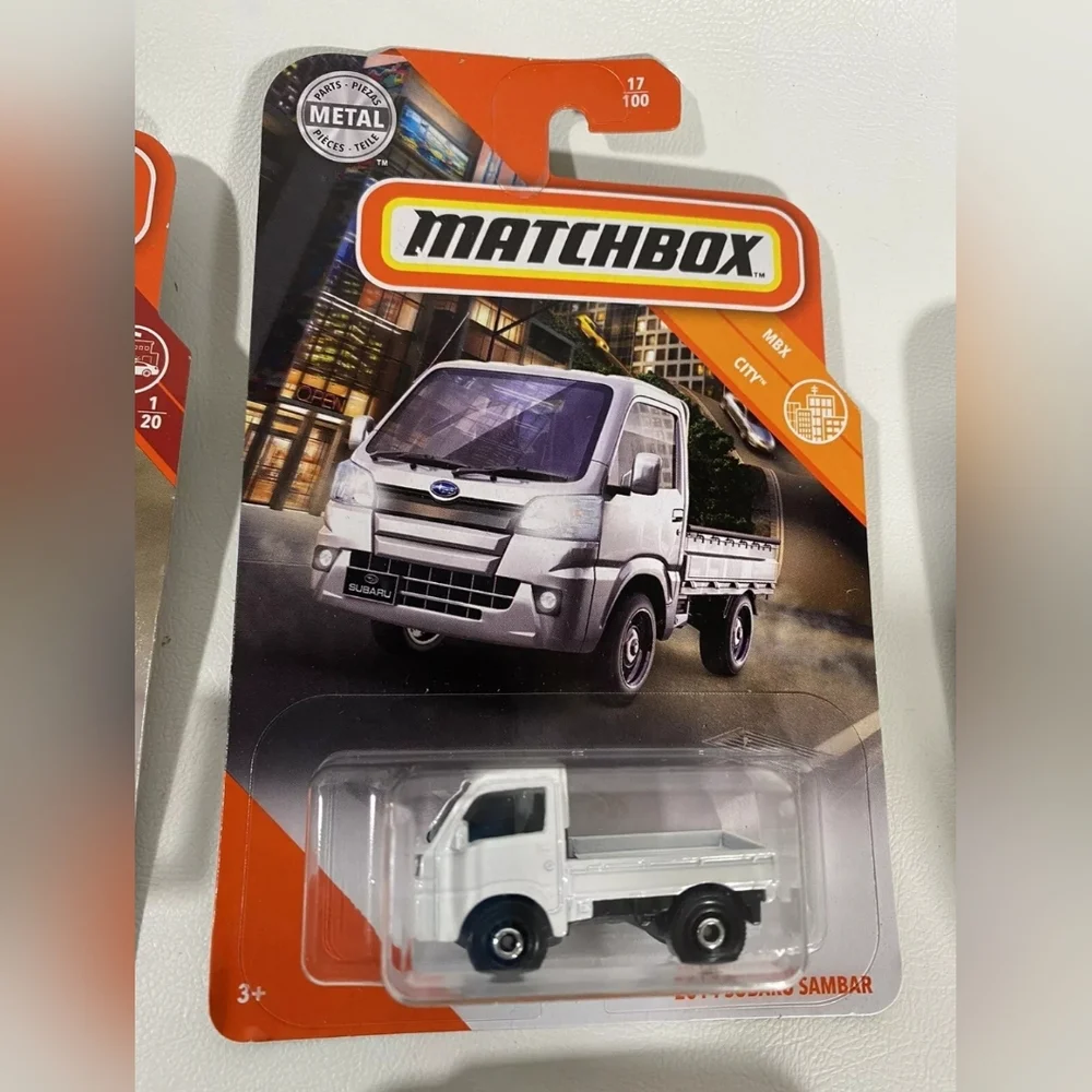 Matchbox 11 Piece Lot Pickup Trucks Buses Commercial Vehicles ALL NEW